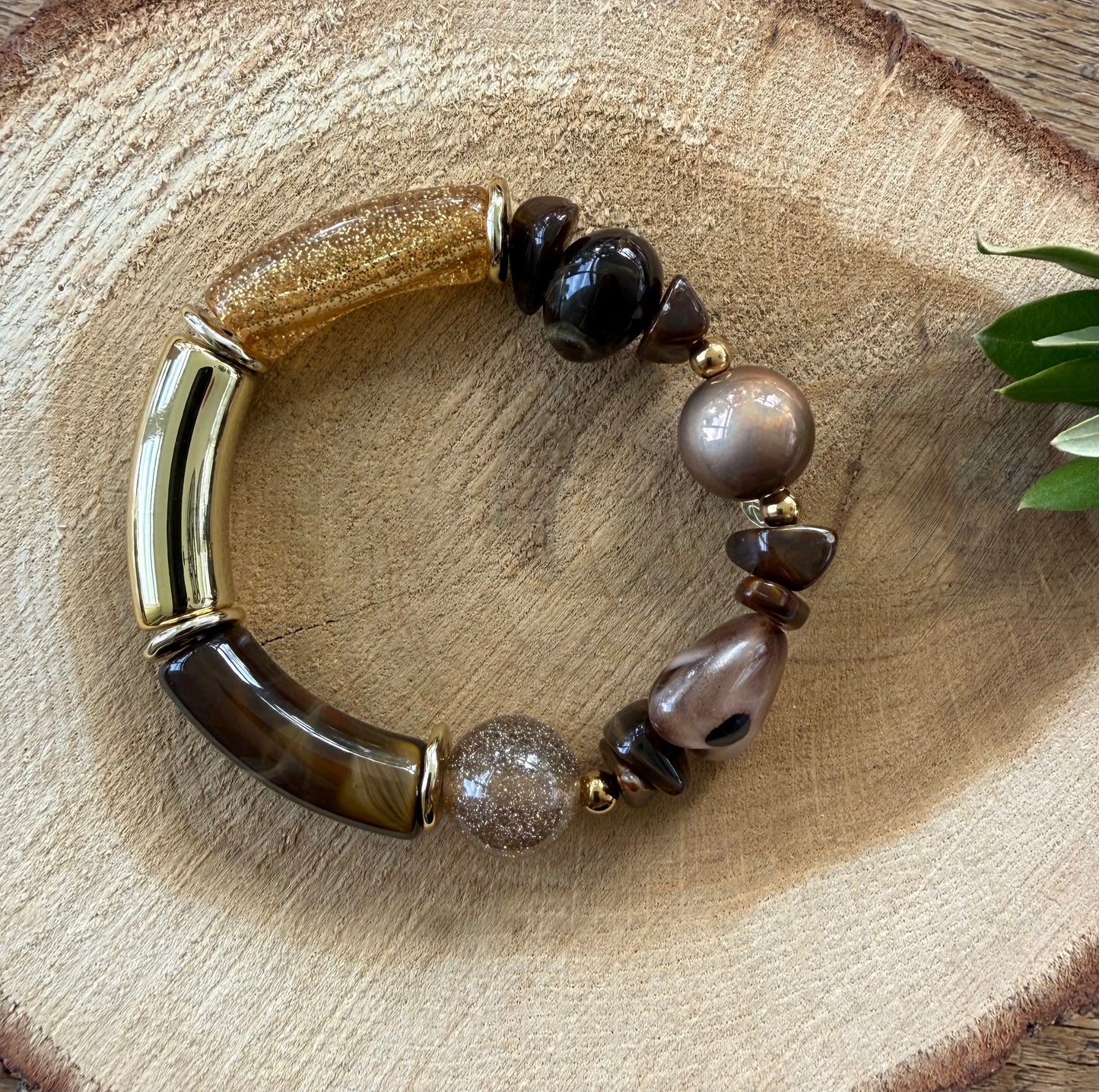 Bruin gevarieerde armband