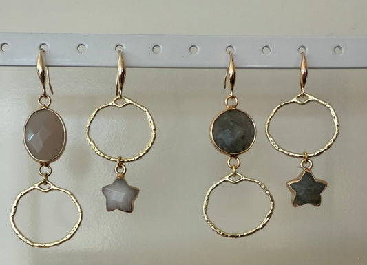 Asymmetrisch donkergrijs met ster