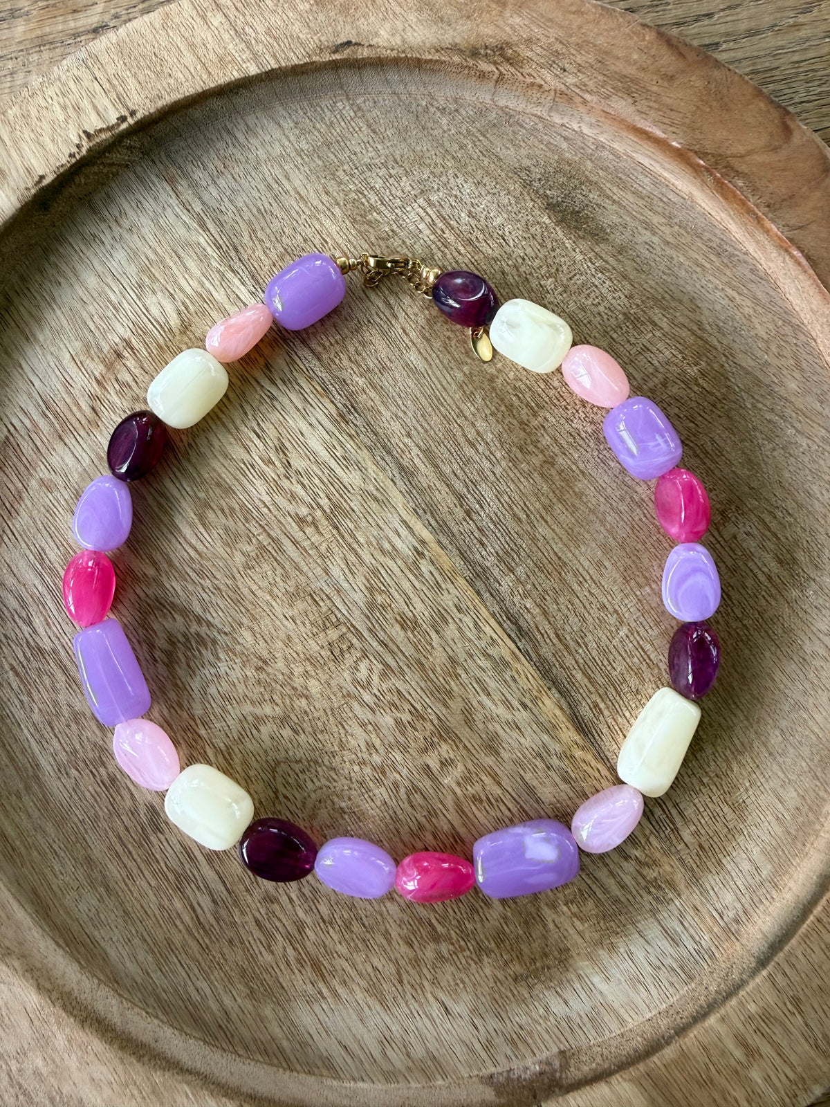 Ketting roze/paars acrylkralen