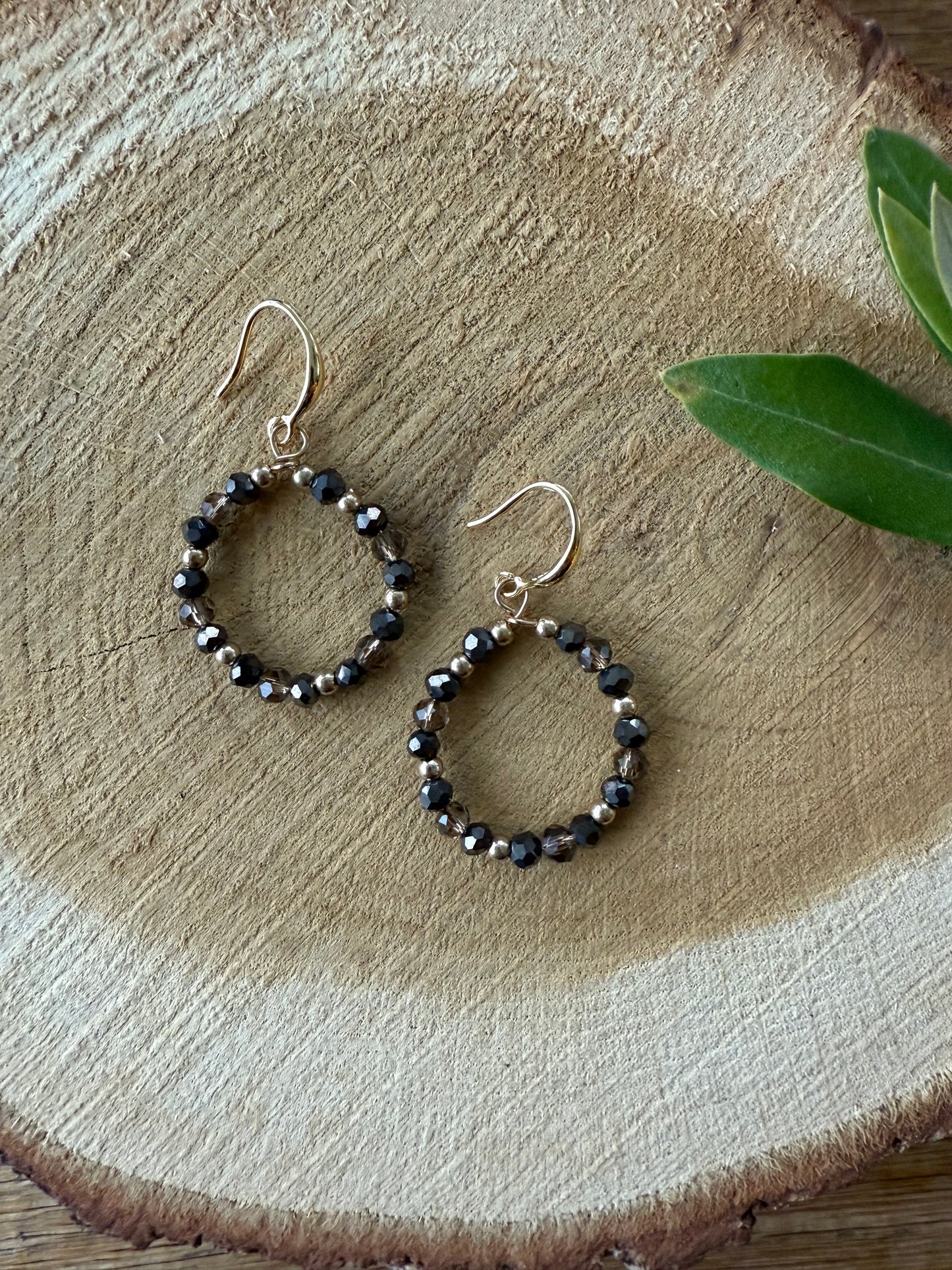 Bruine kralen oorbellen