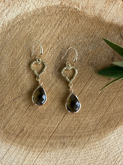 Valentijnsdag actie; Kleine doorzichtige druppel aan hartjes connector