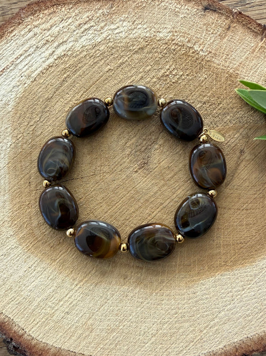 Donkerbruine kralenarmband