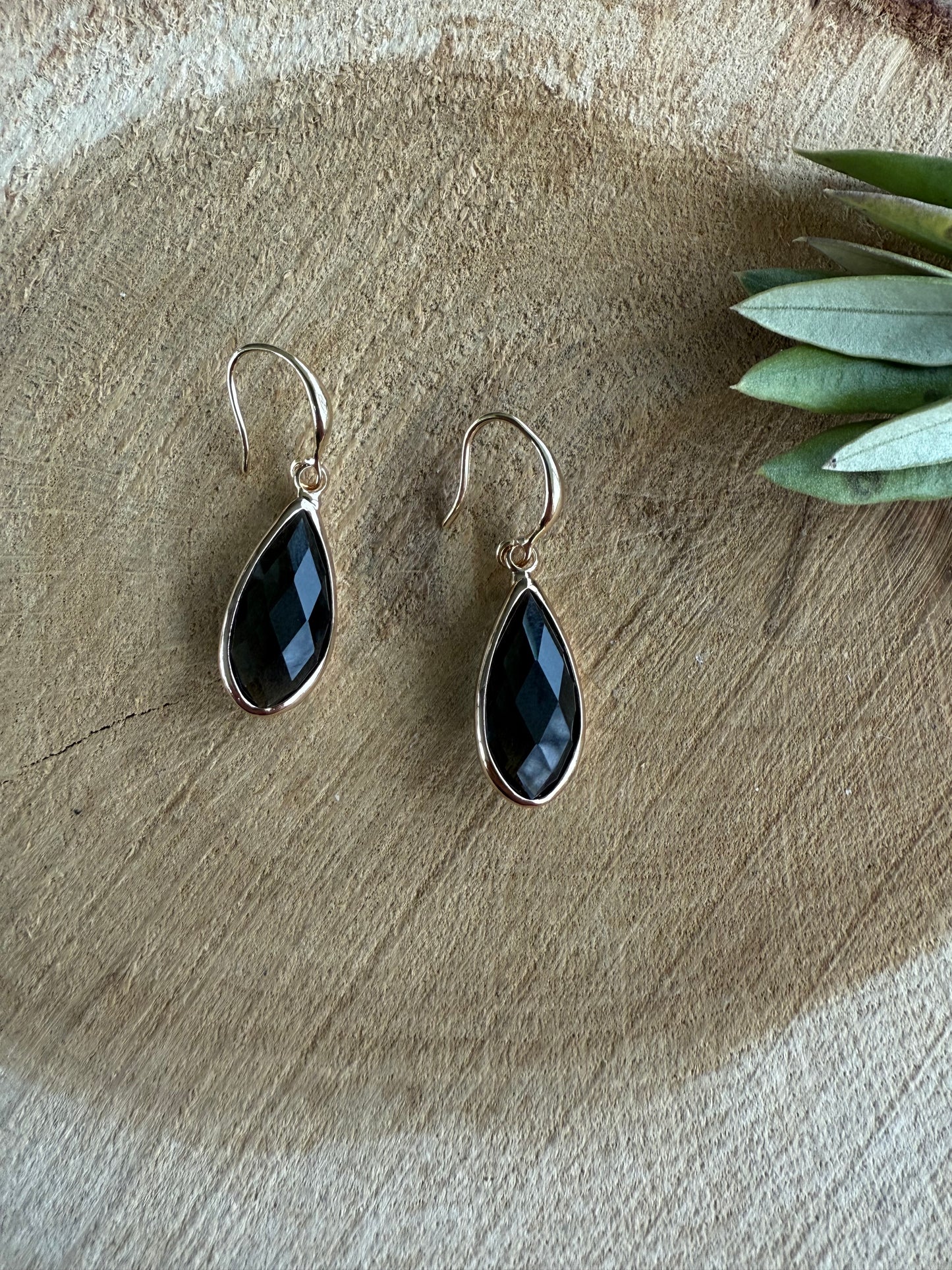 Antraciet/zwart doorzichtige facetsteen