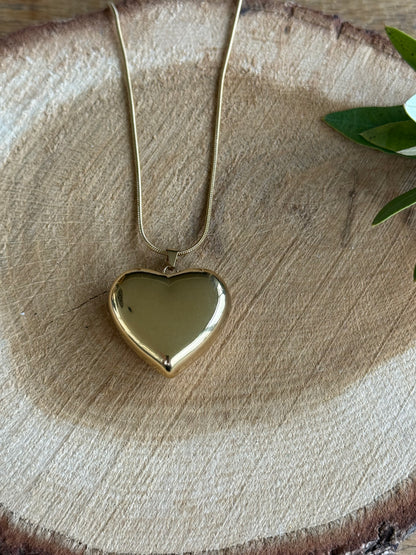 Lange ketting met groot hart