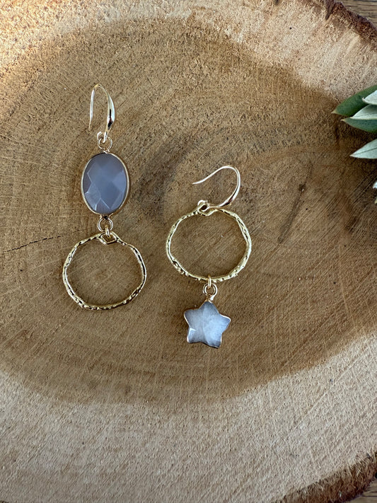 Asymmetrisch licht grijs met ster