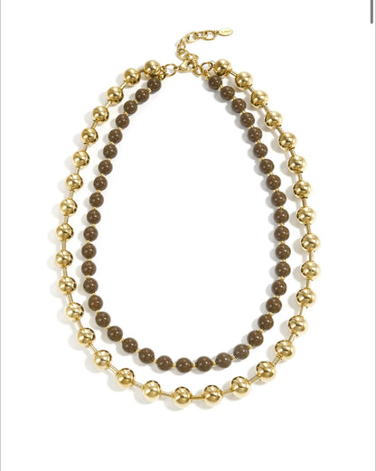 Dubbele ketting met bruine kralen