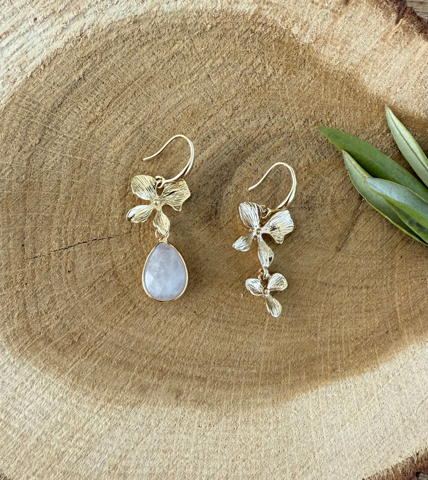 Asymmetrisch met witte natuursteen