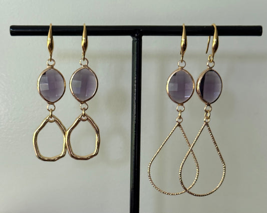 Doorzichtig paarse facetsteen met kleine hanger